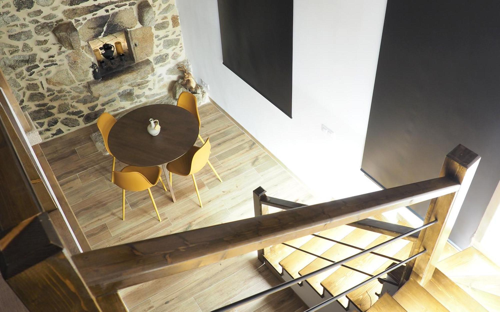 Apartamentos Muralla Sacra Sober Eksteriør billede