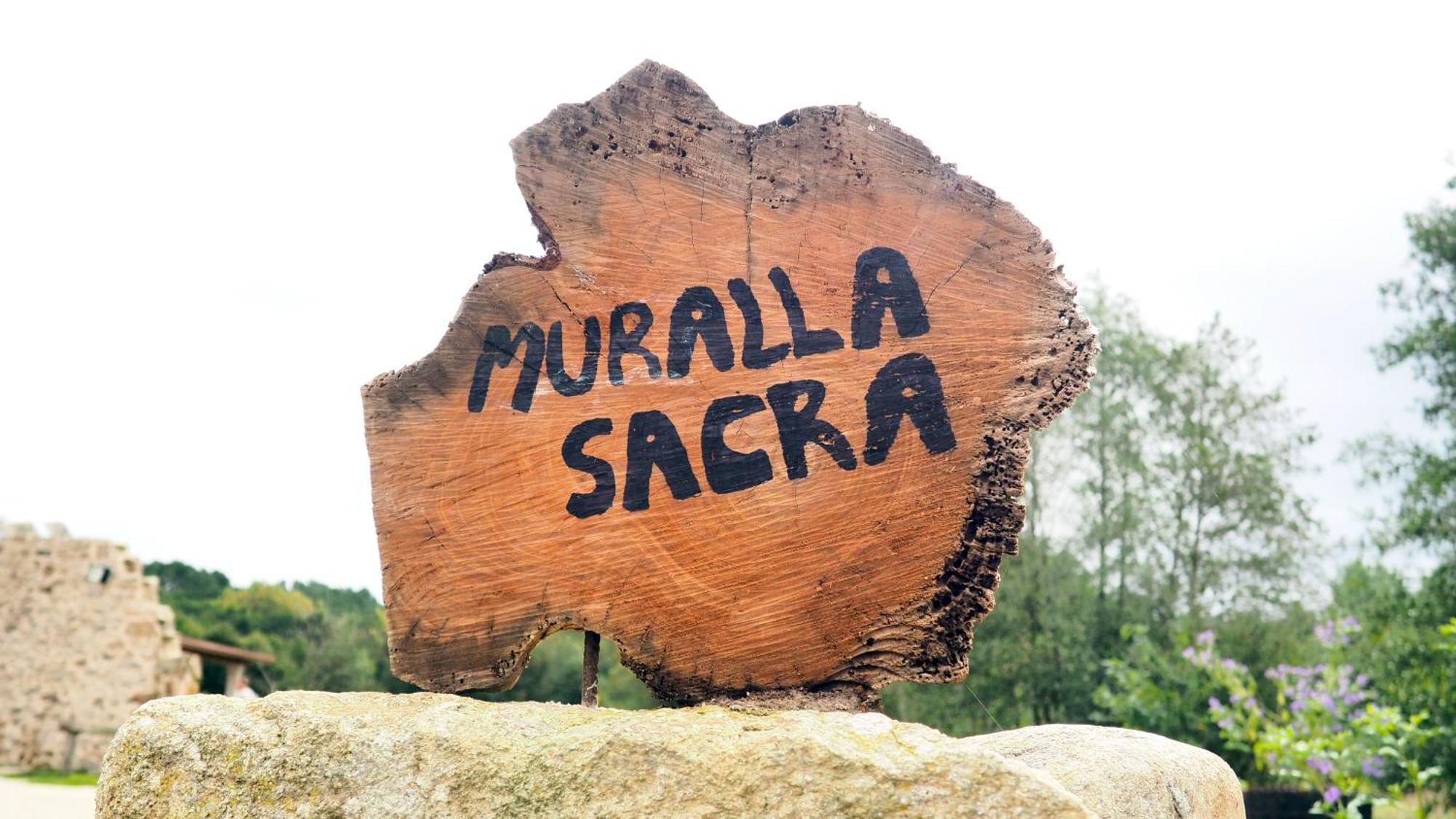 Apartamentos Muralla Sacra Sober Eksteriør billede