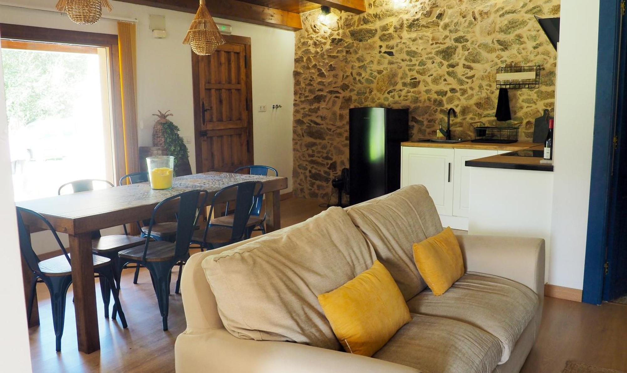 Apartamentos Muralla Sacra Sober Eksteriør billede